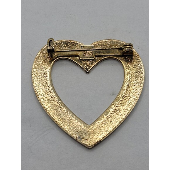 Heart-Shaped Scarf Clip / Brooch Pin - Picture 2 of 3